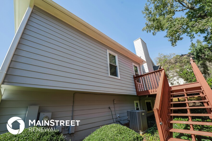 Building Photo - 1041 Dalby Way
