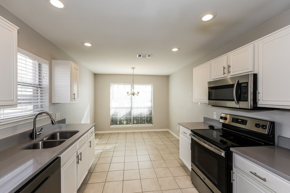 Building Photo - 6417 Longmont Trail