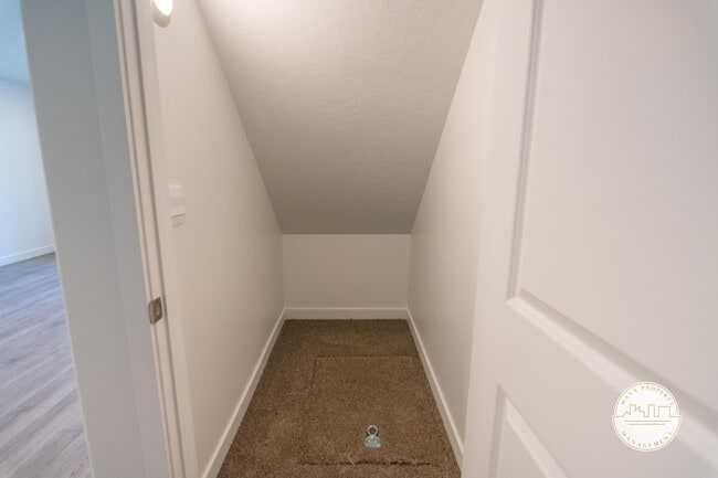 Building Photo - Brand New Townhome In Spanish Fork With Lu...