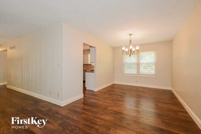 Building Photo - 1879 Smizer Mill Ct