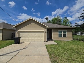 Building Photo - 8205 Claiborne St