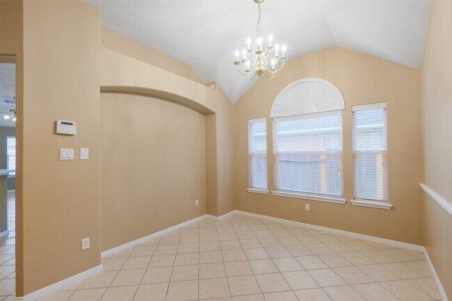 Building Photo - 2610 Easton Springs Ct