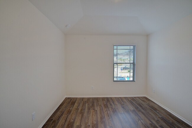 Building Photo - 14035 Mack Wood Trl