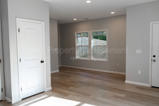 Building Photo - 3225 Bikers Path Wy