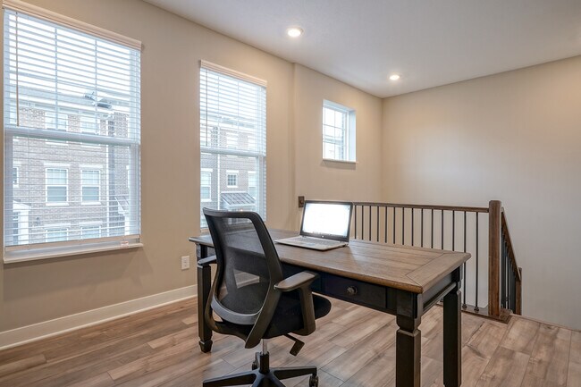 Building Photo - 13775 Boiler Pl