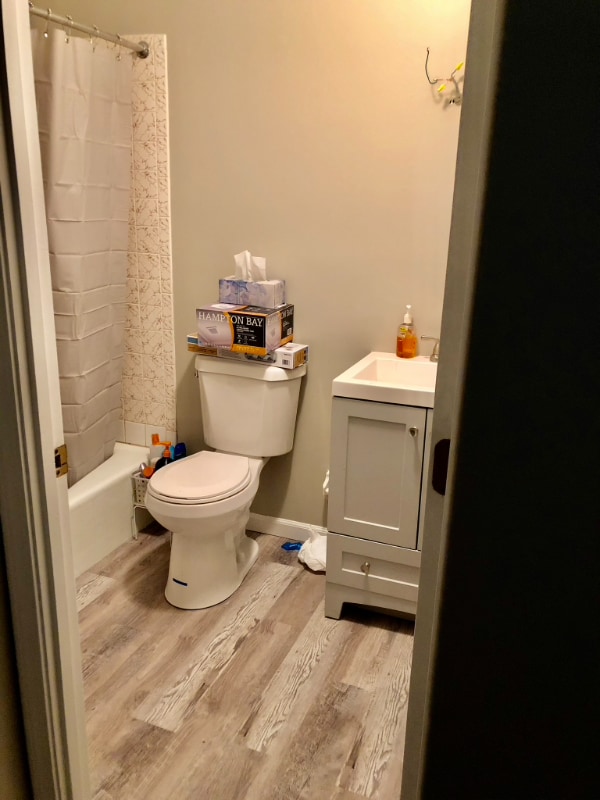 Building Photo - 9 Strawberry Bank Rd