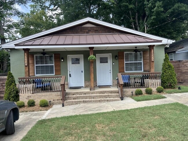 Building Photo - 1464 Sawyer Rd