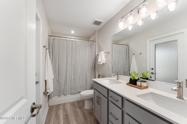 Building Photo - 50 Sydney Cv