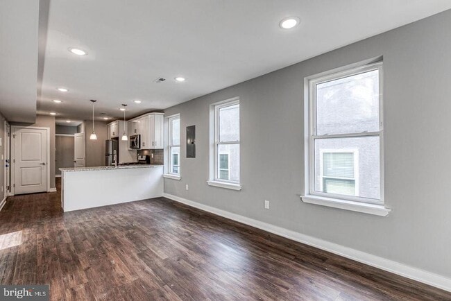 Building Photo - 1316 S Broad St