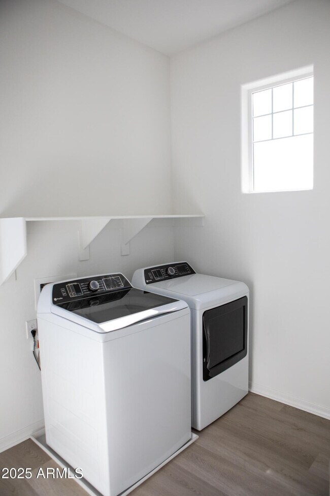 Building Photo - 26425 N 22nd Dr