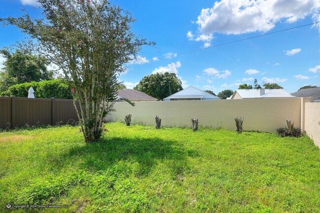 Building Photo - Beautiful 3 Bedroom 2 Bath Home in Cypress...