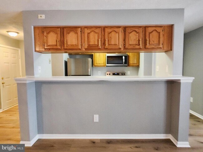 Building Photo - 16 Laurel Path Ct