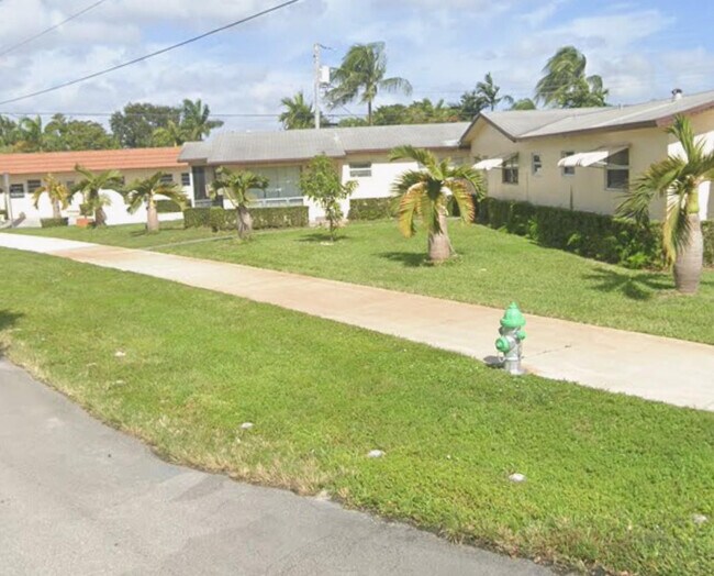 Building Photo - 3709 Tyler St