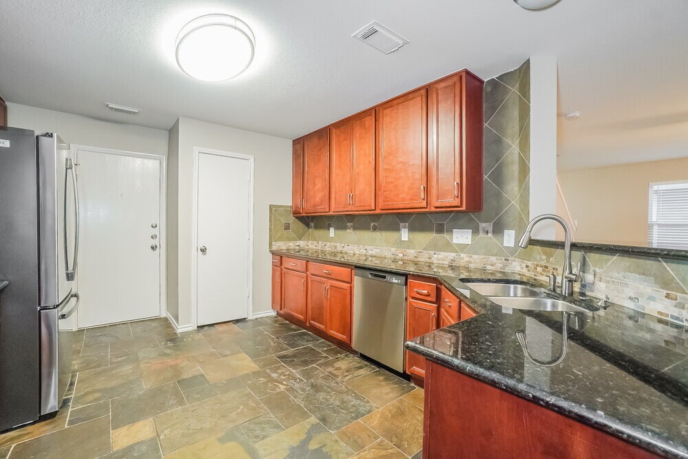 Building Photo - 18227 Misty Jade Ln