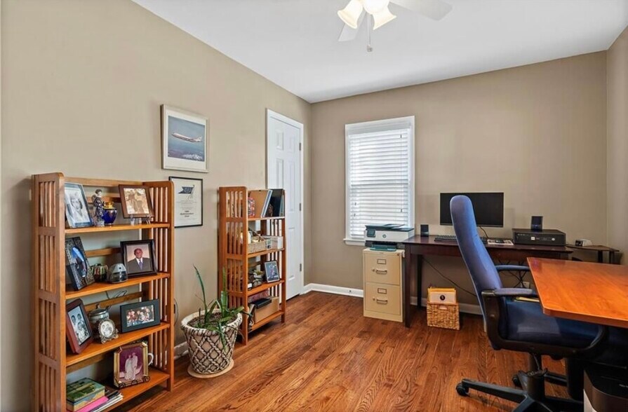 Building Photo - 8541 Riggs St