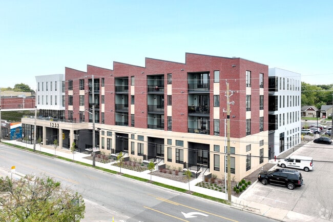 Building Photo - Union Square