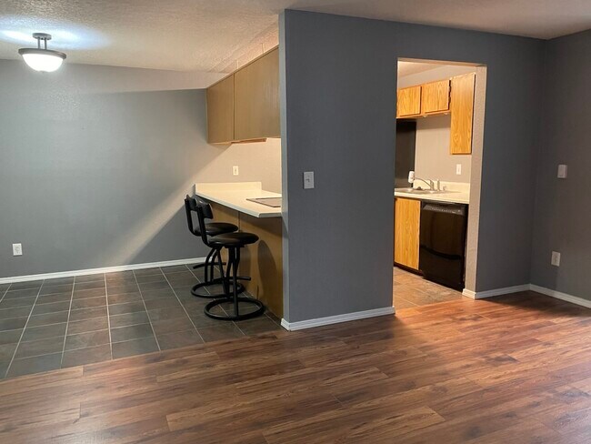 Building Photo - 19853 25th Ave NE