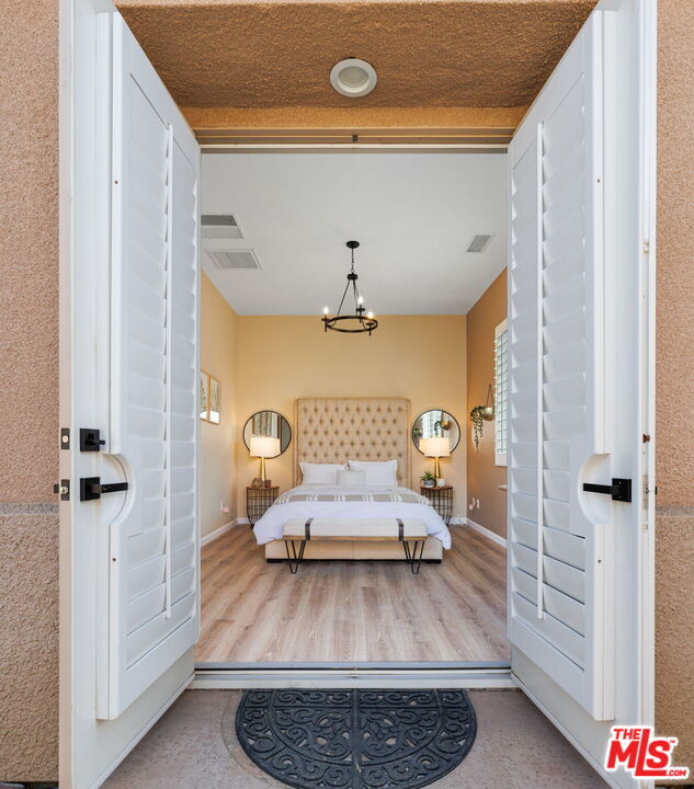 Building Photo - 4 Cartier Ct