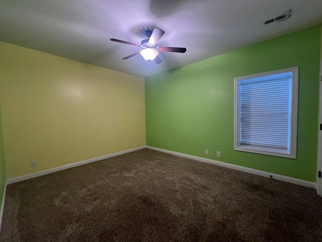 Building Photo - 1701 Winterhaven Ct