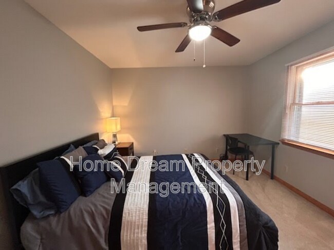 Building Photo - 1401 Bragg Rd