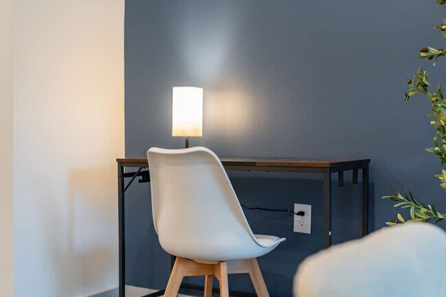 Building Photo - 14532 Star Water Rd