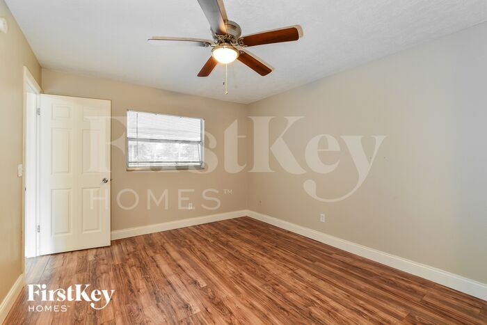 Building Photo - 561 Hibiscus Rd