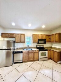 Building Photo - 1402 Ashley St