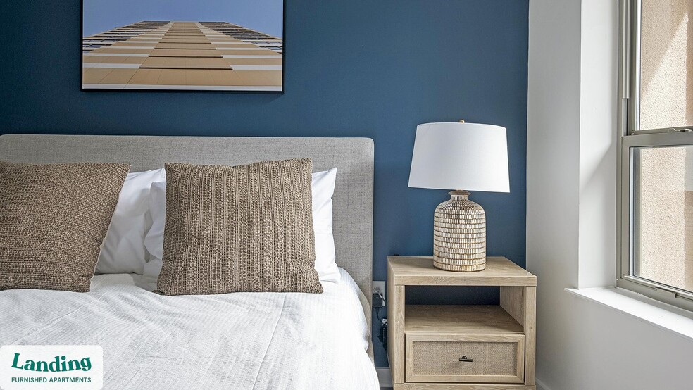 Building Photo - 825 Usener St