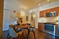 Building Photo - 1.0 bedroom in Somerville Massachusetts 02143