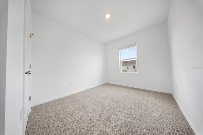 Building Photo - 4302 Butterscotch Cir