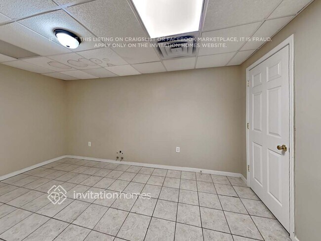 Building Photo - 5351 Tanager Terrace SW