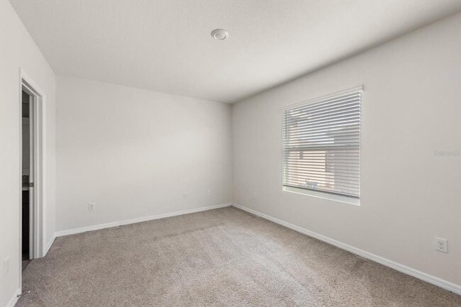 Building Photo - 424 Newmont Cir