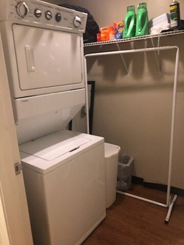 Building Photo - 1930 Sherman Ave