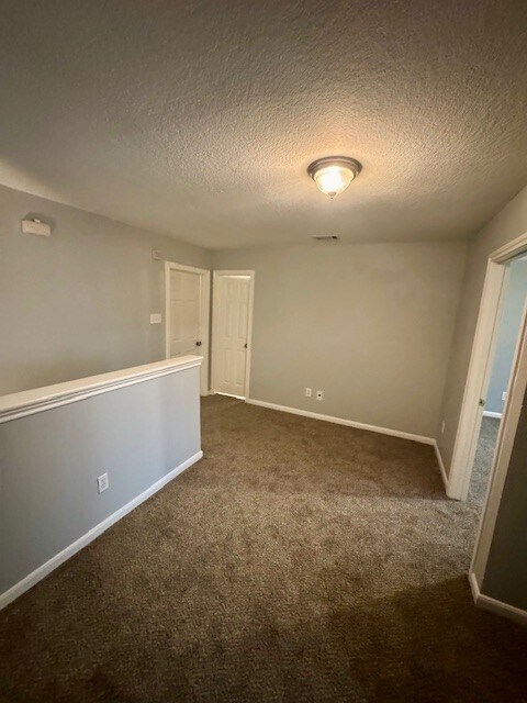 Building Photo - 12511 Silver Cup