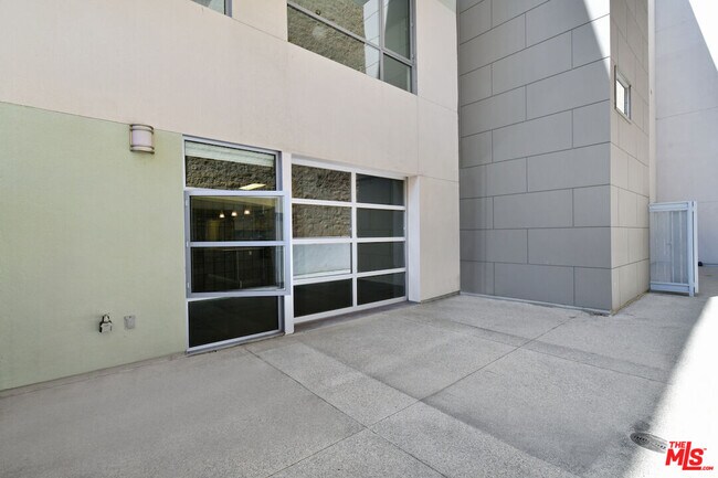 Building Photo - 11500 Tennessee Ave
