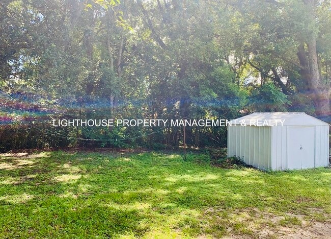 Building Photo - Completely Renovated 3-Bedroom Home in Edgewood Manor