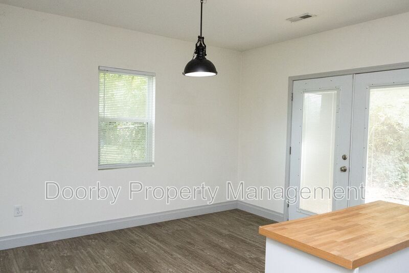 Building Photo - 3780 Granada Dr