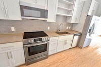 Building Photo - 101 S Tryon St