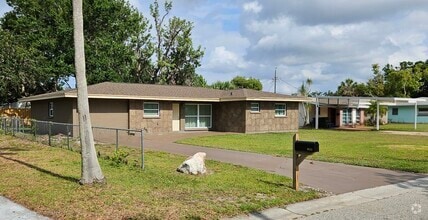 Building Photo - 3823 Monica Pkwy