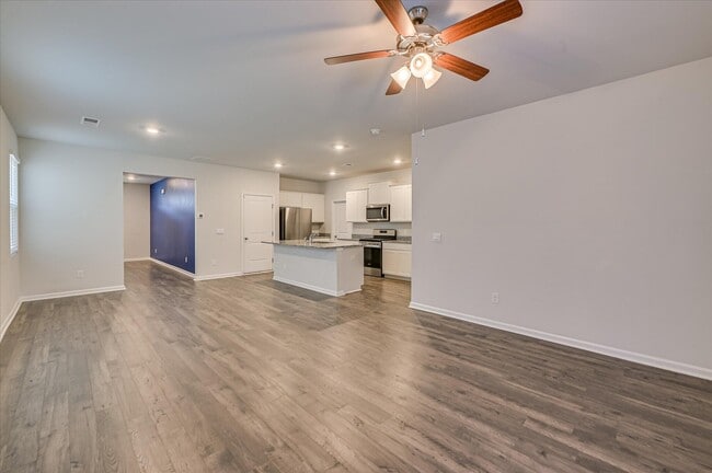 Building Photo - 2892 Calli Crossing Dr