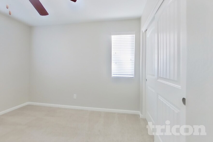 Building Photo - 12572 W Lindbergh Dr