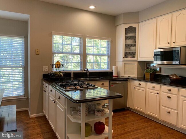Building Photo - 15112 Windy Hollow Cir