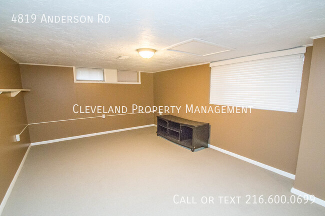 Building Photo - 4819 Anderson Rd