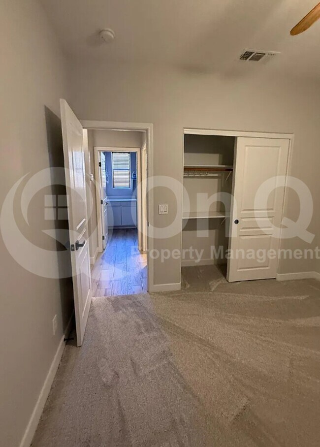 Building Photo - 7892 S Stephanie Ln