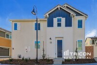 Building Photo - 31569 Dwight Dr