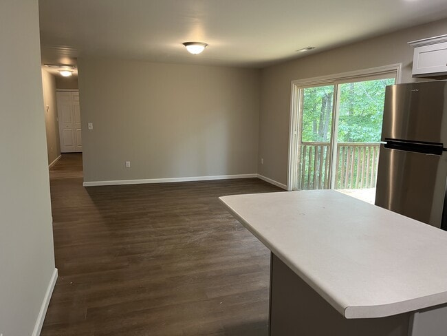 Building Photo - 815 Roy Edwards Ln