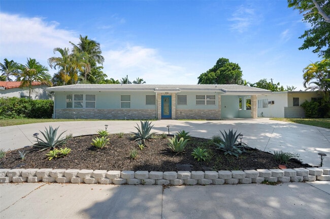 Building Photo - 2116 SE 18th St