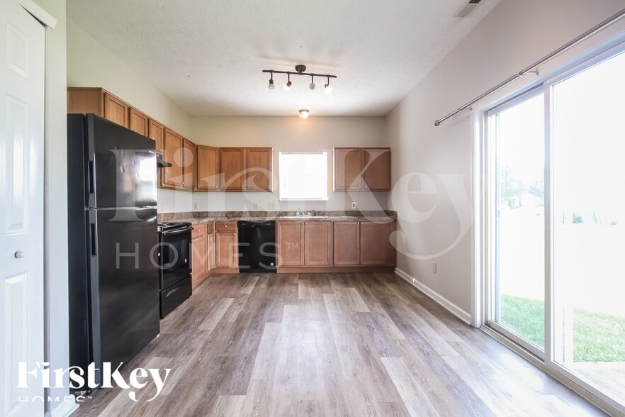 Building Photo - 8310 Chesterhill Ln