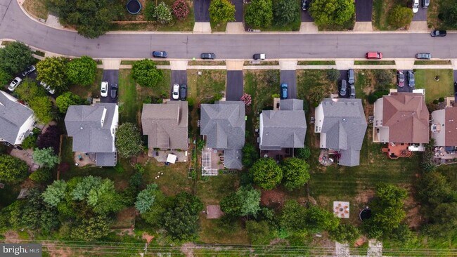 Building Photo - 18278 Maple Spring Ct