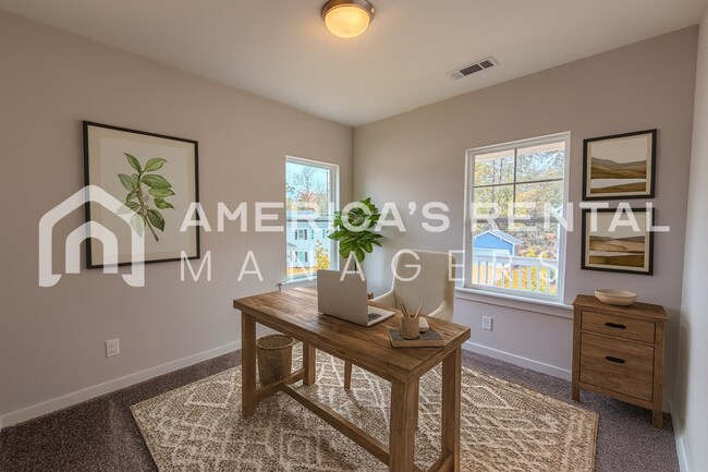 Building Photo - New Construction 4 Bed / 2.5 Bath Two Stor...